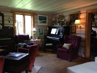 IMG 1493  and chock full of stuff