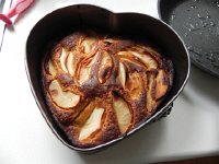 DSCN3690  The apple cake!