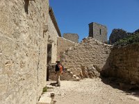 20150510 145820  Passing down the next level.