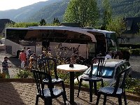 20150512 090121  Bussies on their way