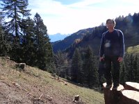 DSCN5058  Next day, 8 Nov, David drove us to the trail head