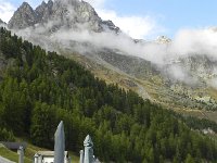 DSCN4946  next the restaurant..