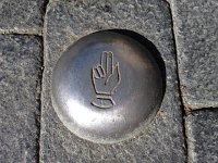 IMG 0228  La Main Bénissante