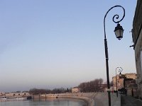 DSCN9266  River and lamppost