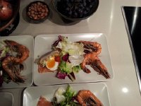 20161217 194347  detail including our contribution (egg, salmon, artichoke heart)