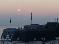 20160125 081015  25 Jan - full moon setting
