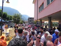 DSCN6794  But to get there, one needed to wait in other lines...