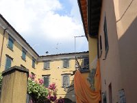 DSCN6851  Back on the mainland we duck into the shade