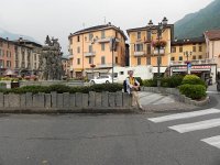 DSCN6886  Christine in town center