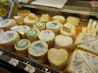 DSCN6891  Some lovely cheeses too!