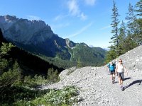 DSCN7127  a nice stroll up to Anzeinde