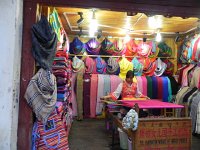 DSCN6471  local (Naxi?) weaver