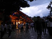 DSCN6479  Lots of tourists, all Chinese