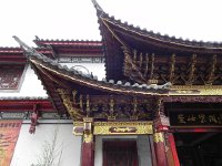 DSCN6606  Quite amazing roof structures