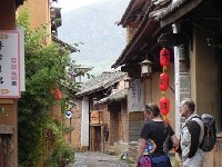 DSCN6655  Nikki and Greg stare