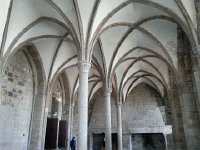 20160325 162910  wonderful vaults and huge fireplaces