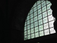 IMG 2695  hardly any stained glass - why?