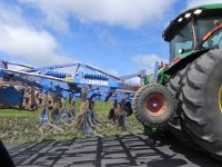 DSCN8007  white commercial farmers