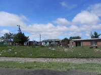 DSCN8015  A particularly ramshackle settlement