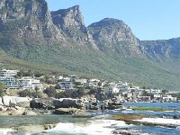 DSCN8698  Kelp and some of the Apostles