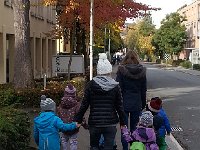 20161024 110137  24 October - droopy backpack