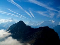 DSC09360  Contrails and peaks