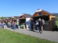 DSCN7524  A quick break from tasting