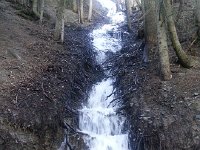 20160925 102012  This is really where the water comes from: down from an overflow from a tunnel