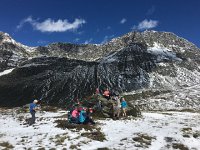 IMG 1692  lunch on a rock