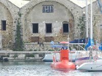 DSCN3752  guy serenading with saxophone, not sub