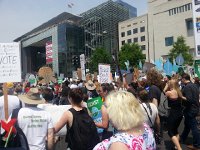 20170429 124609  the march gets under way