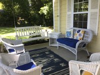 IMG 2514  front porch