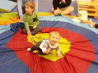 20171210 110502  playing on the parachute