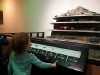 20171212 162348  checking out the model trains at the Adventure Science Center