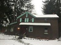 IMG 4692  Our sleeping quarters - the Beekeeper&#39;s Inn
