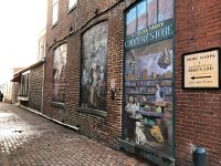 IMG 6058  side street