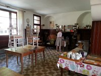 20170622 142841  bar/breakfast room