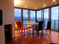 20170306 181122  the prow out of glass before sunset ready for guests