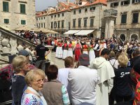 IMG 0948  dancing begins