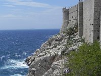 DSCN9384  the hole-thru-wall bar