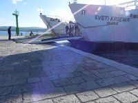 DSCN9552  the passengers disembark