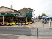 20171029 143851  After a ride through Pomerol, shortened because of showers, we returned the bikes and walked home...