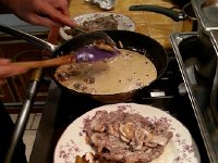 20171030 173652  rather, steack au poiver with caramelized onions and egglants