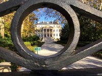 IMG 3773  through the gate