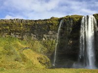 IMG 3307  note that you can walk behind the waterfall (but not stay dry)