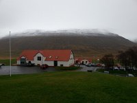 20170928 145349  looking the other way - snow on the peaks, above the horse exhibition