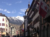 IMG 0951  moving up through town