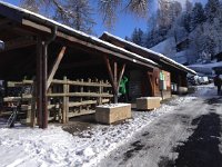 IMG 0503  The covered picnic area at Haut de Caux