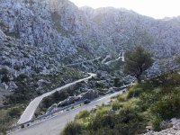 IMG 5282  an amazing road with many hairpins dropping 800m to the ocean