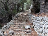 IMG 0381  beautiful stonework on the way back.